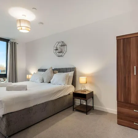 Lejlighed Zeni Ouse Court Spacious 2bed