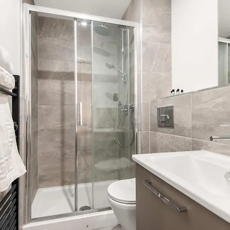 Zeni Ouse Court Spacious 2bed York