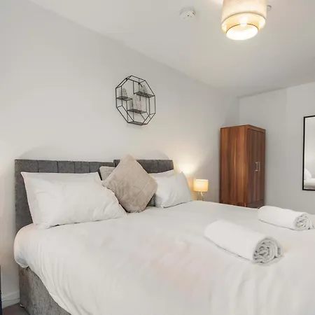 Zeni Ouse Court Spacious 2bed *