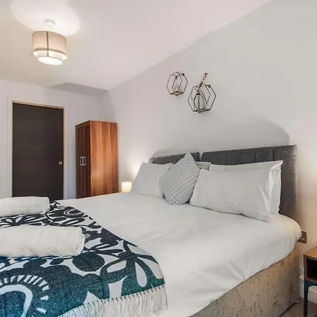 Zeni Ouse Court Spacious 2bed Appartement