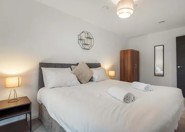 Zeni Ouse Court Spacious 2bed York