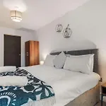 Zeni Ouse Court Spacious 2bed Apartment